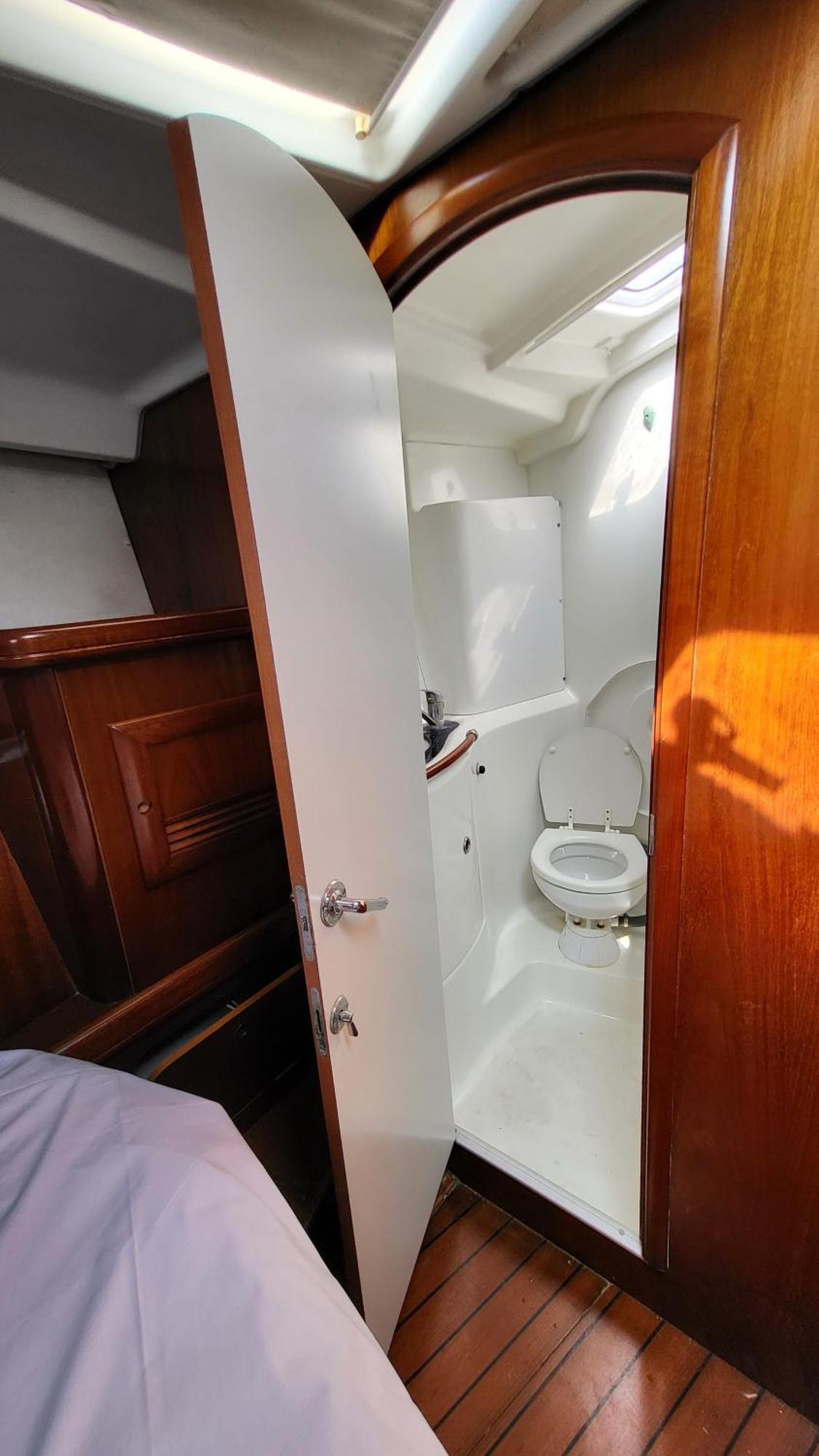 Yacht Oceanis Clipper Hotell Las Galletas Exteriör bild